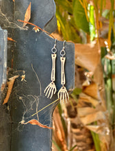 Load image into Gallery viewer, Skeleton Hand #1244