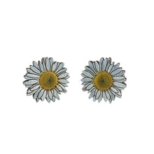 Load image into Gallery viewer, Daisy Stud Earrings #3116
