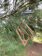 Load image into Gallery viewer, Heart in Wine Ornament #9967